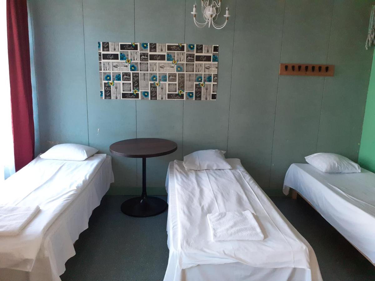 Budget Hostel Пярну Екстер'єр фото