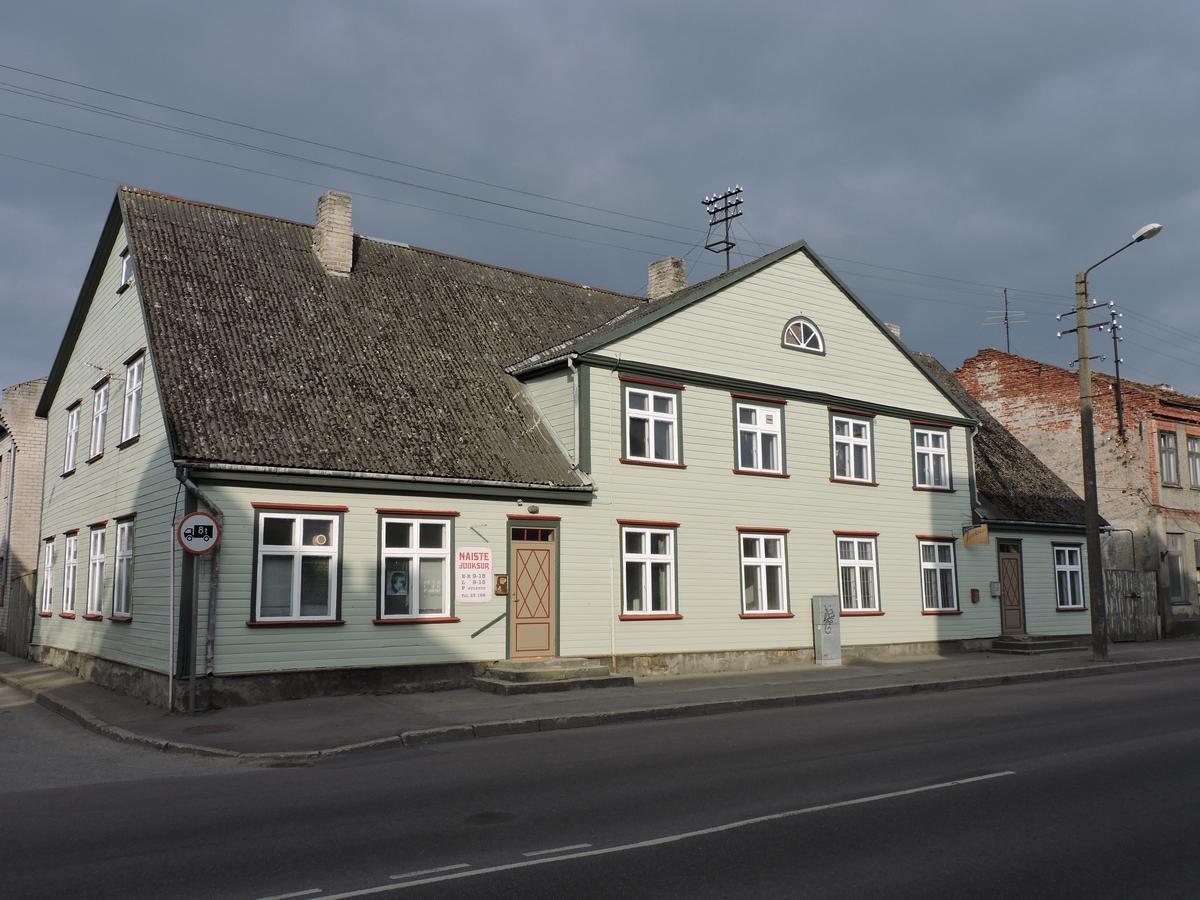 Budget Hostel Пярну Екстер'єр фото