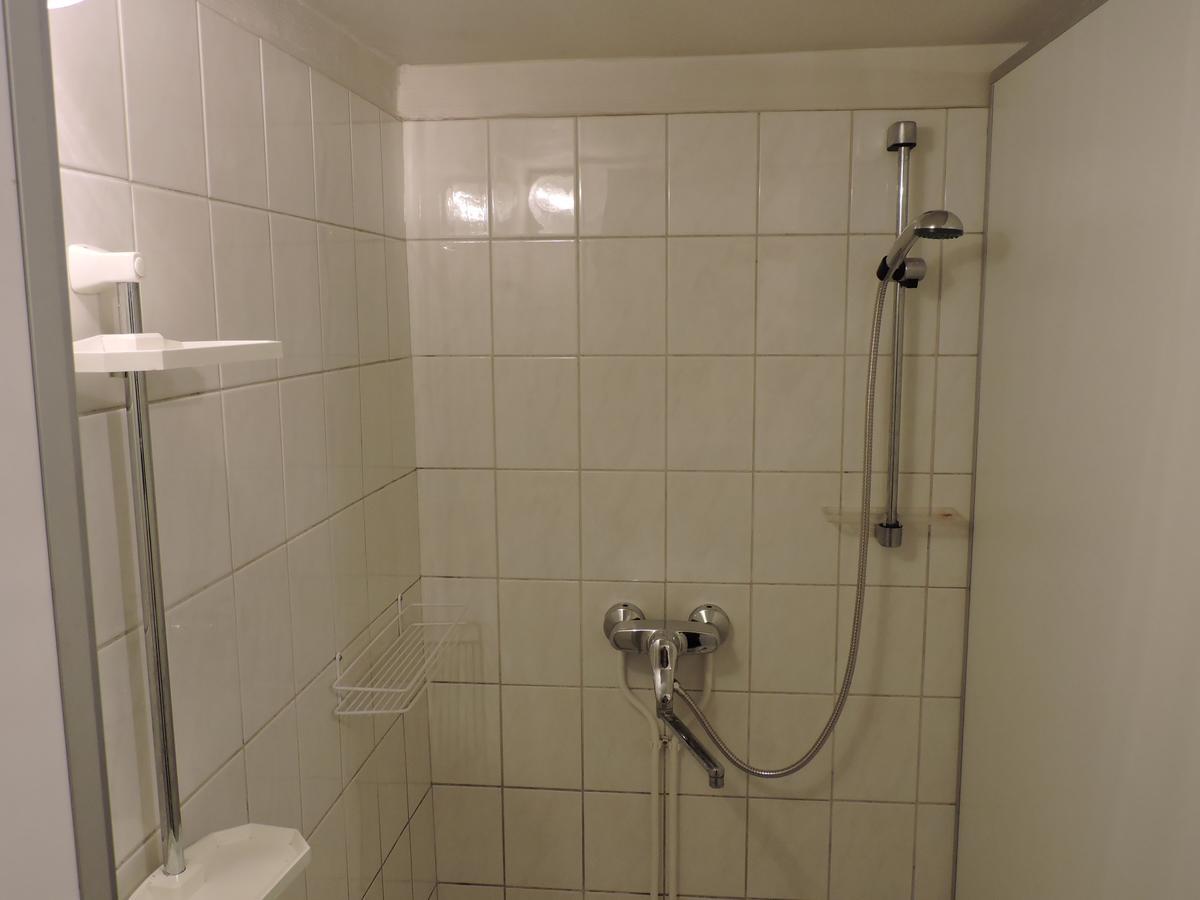 Budget Hostel Пярну Екстер'єр фото