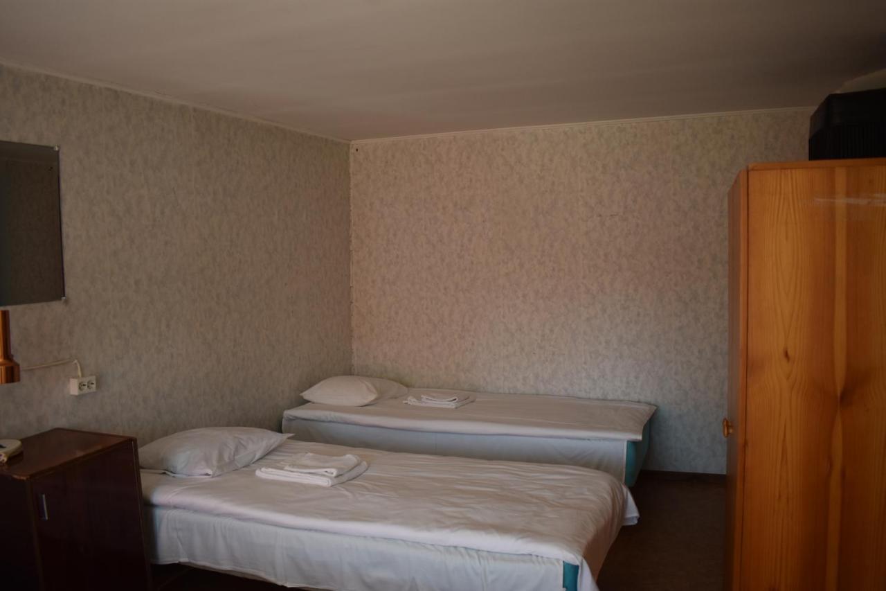 Budget Hostel Пярну Екстер'єр фото
