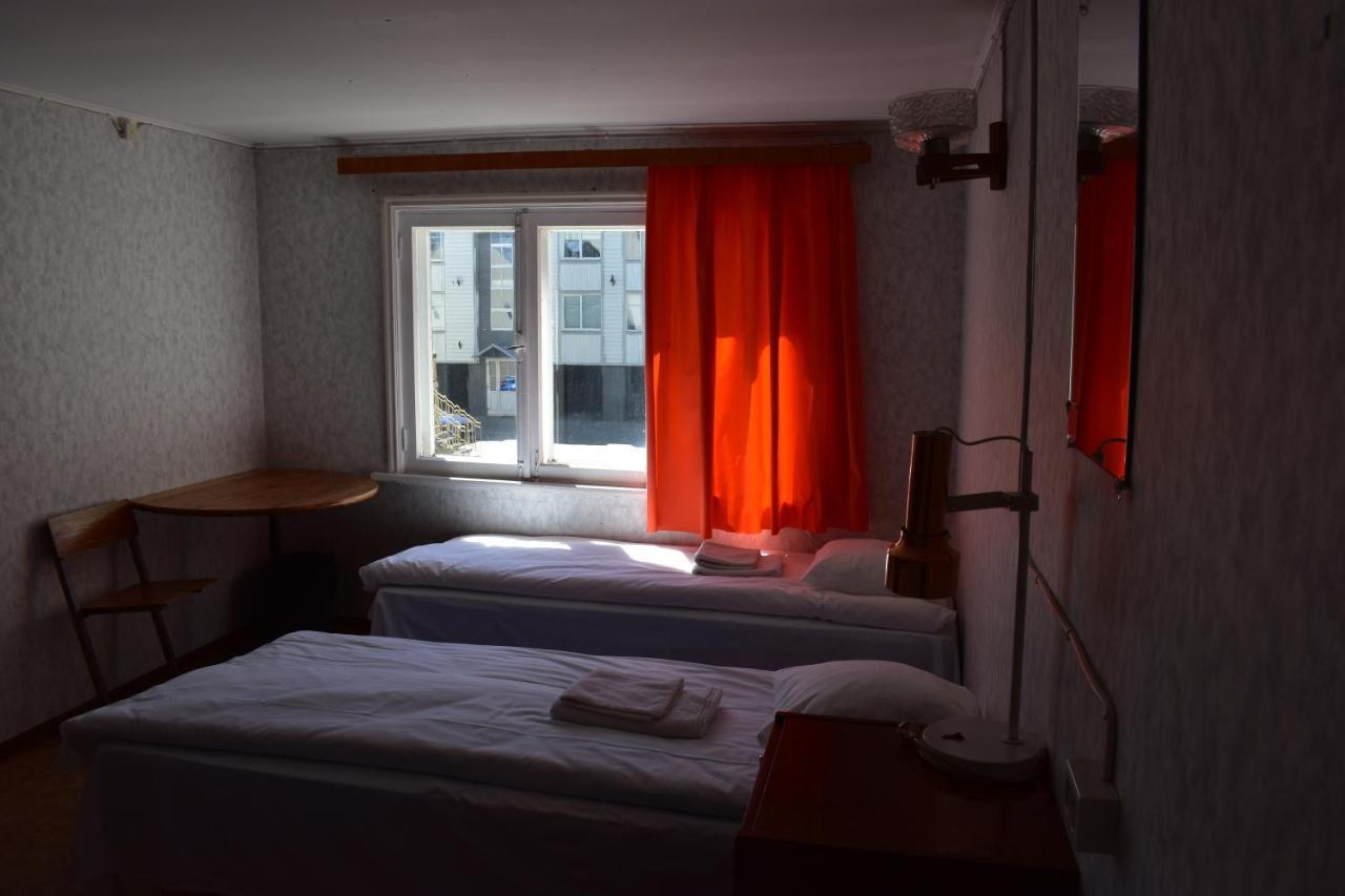 Budget Hostel Пярну Екстер'єр фото
