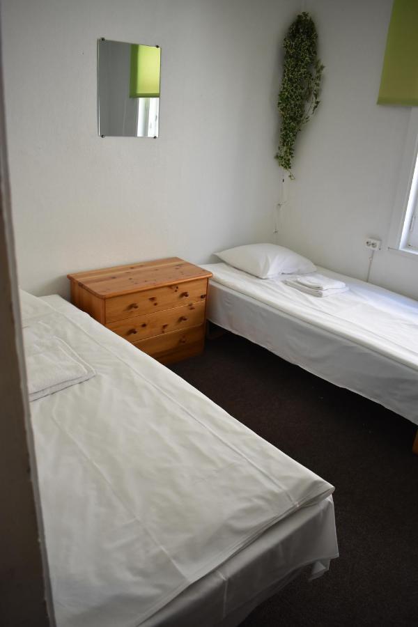 Budget Hostel Пярну Екстер'єр фото